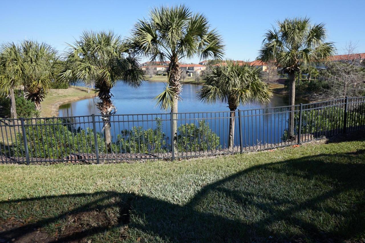 New! Lakefront Views- Encantada Resort Townhouse Kissimmee Kültér fotó